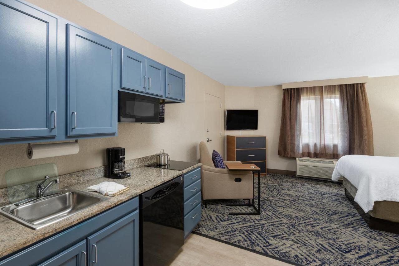 Candlewood Suites Chesapeake-Suffolk By Ihg Экстерьер фото