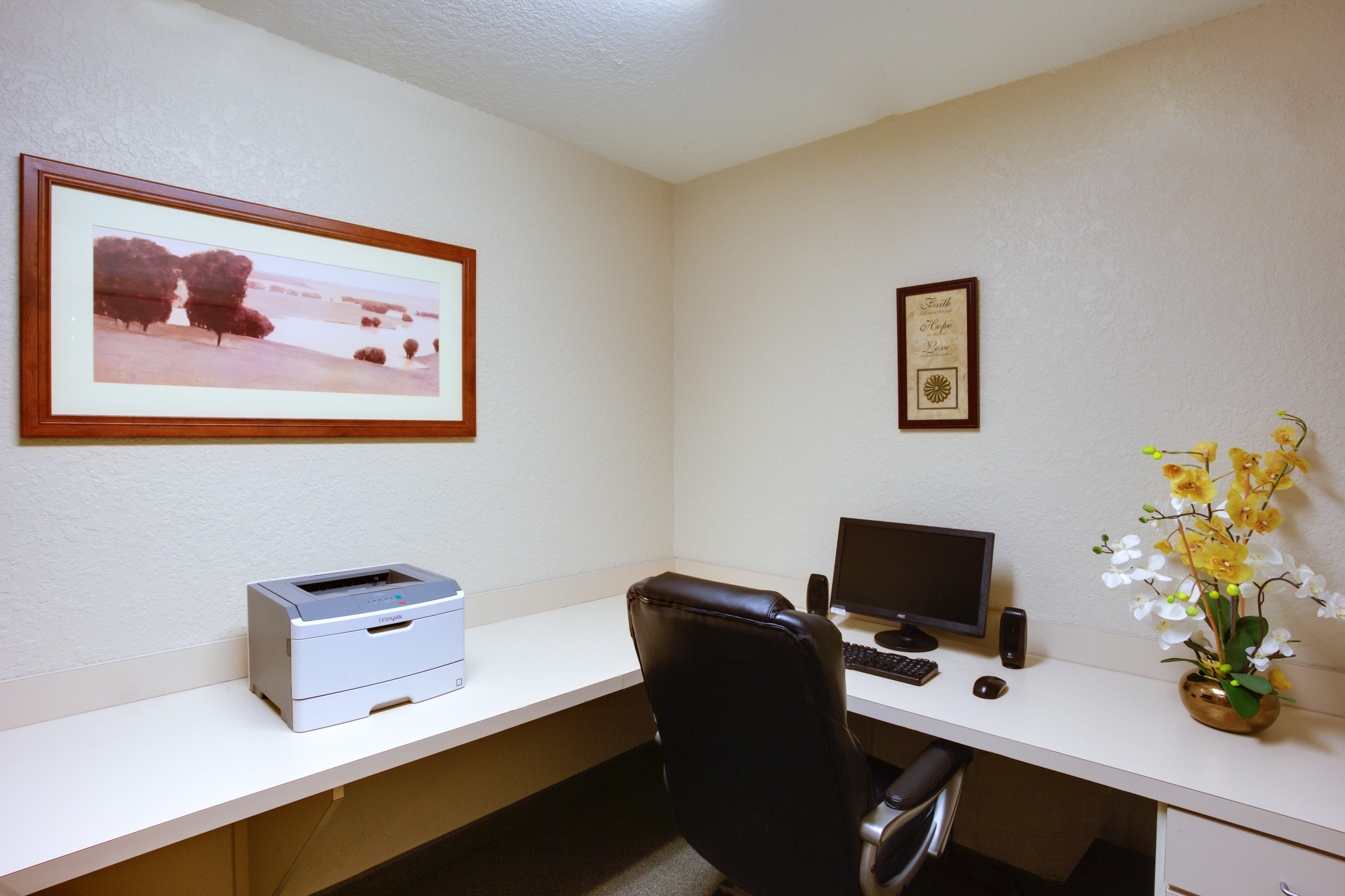 Candlewood Suites Chesapeake-Suffolk By Ihg Экстерьер фото
