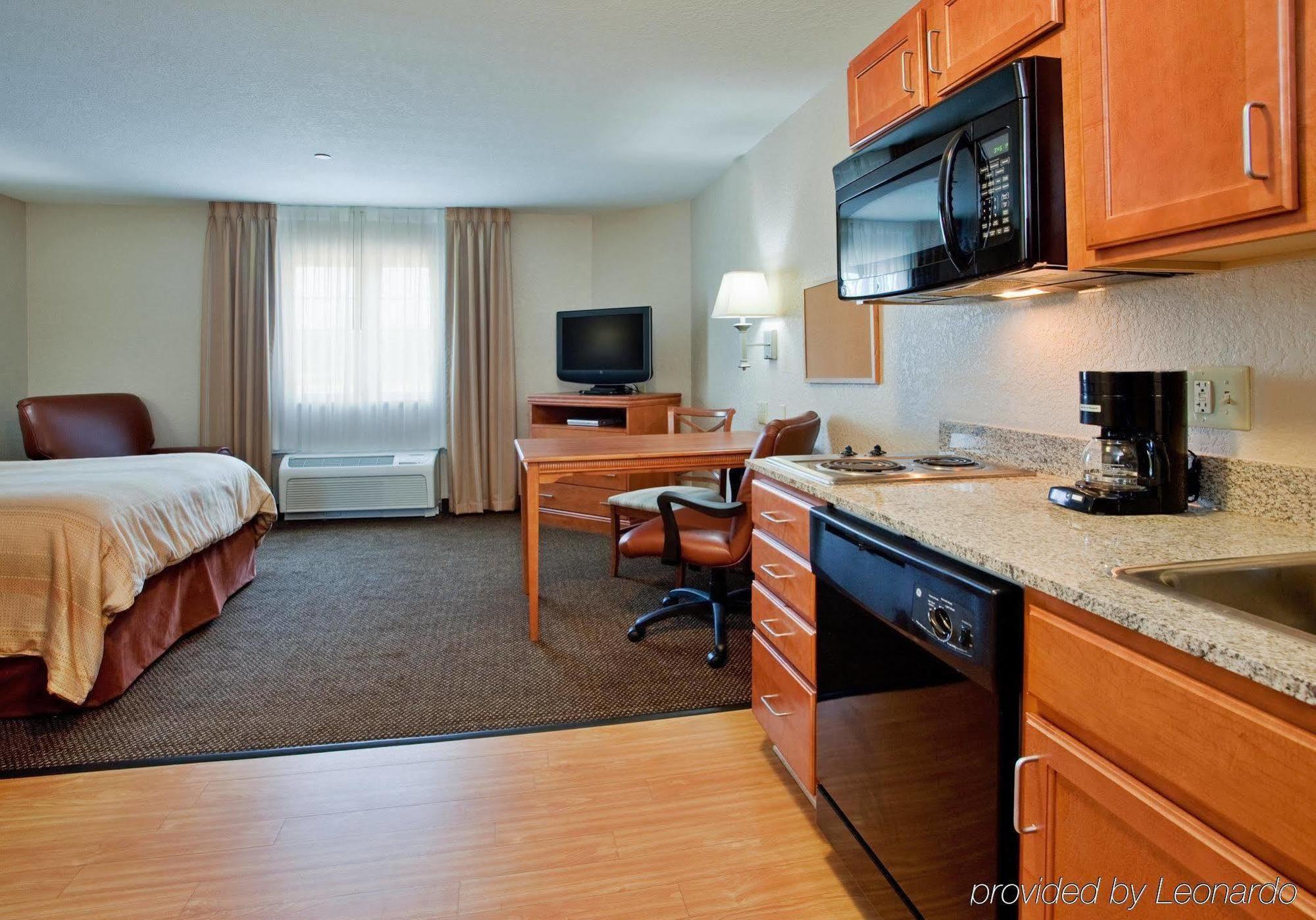 Candlewood Suites Chesapeake-Suffolk By Ihg Экстерьер фото